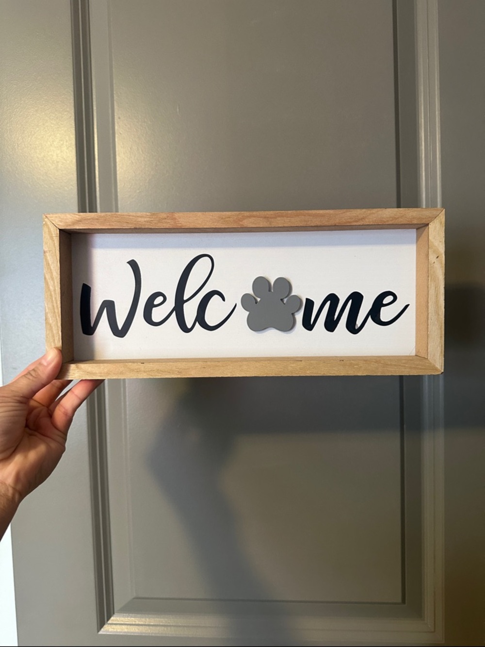 Welcome Paw Wooden Sign